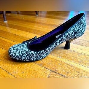 Steve Madden black/white heels
